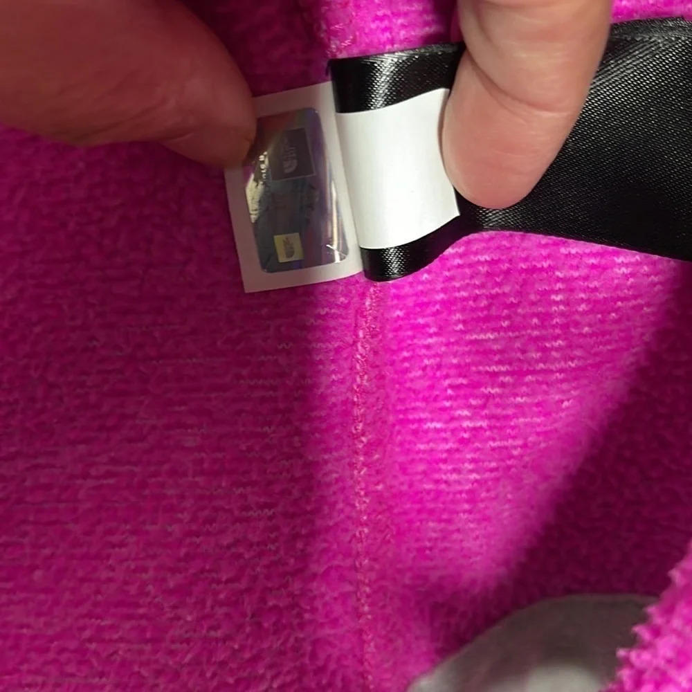 The North Face Dryvent Pink/ Gray Women’s Jacket - Picture 11 of 12